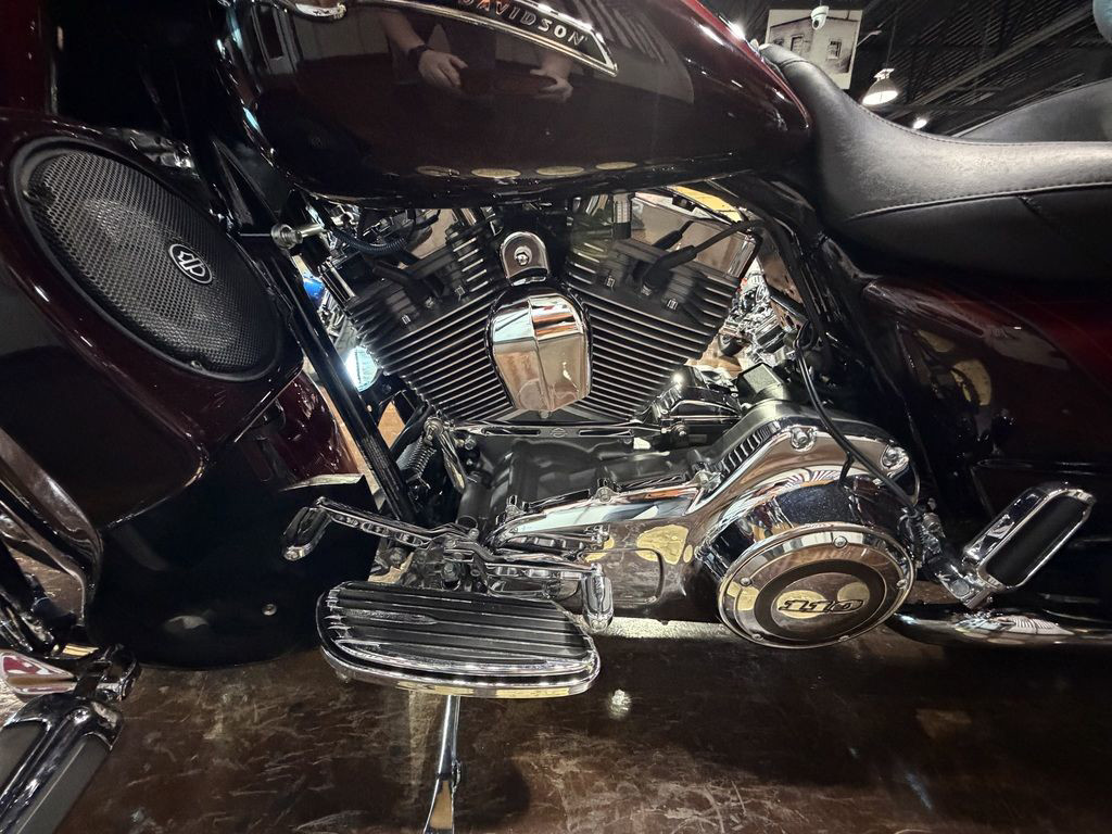 CVO® Street Glide®
