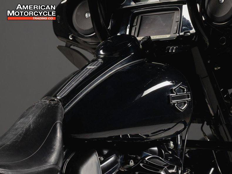 Street Glide® Special