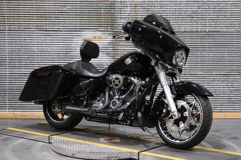 Street Glide® Special