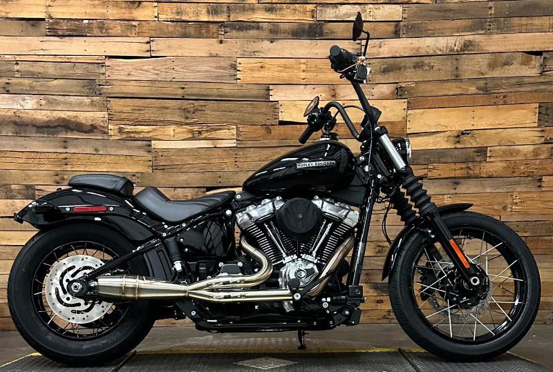 Street Bob®