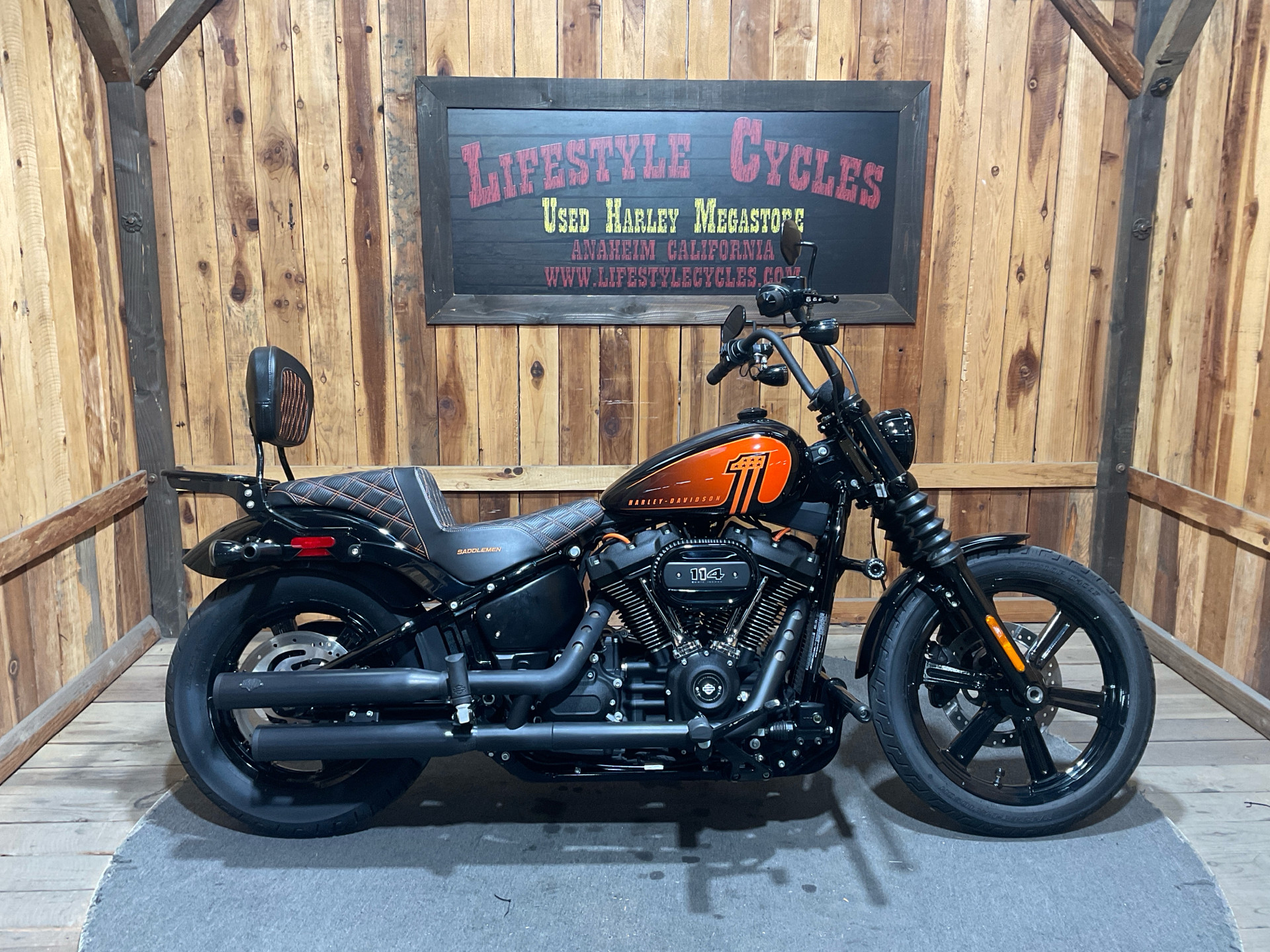 Street Bob 114 For Sale