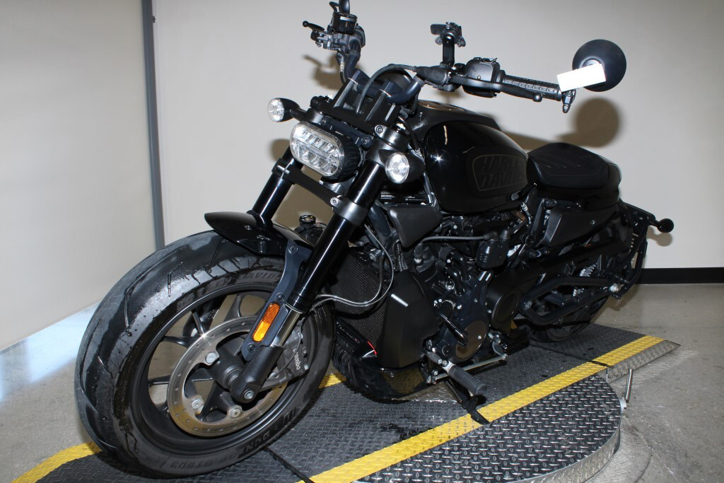 Sportster® S