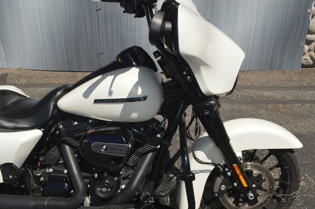 Street Glide® Special