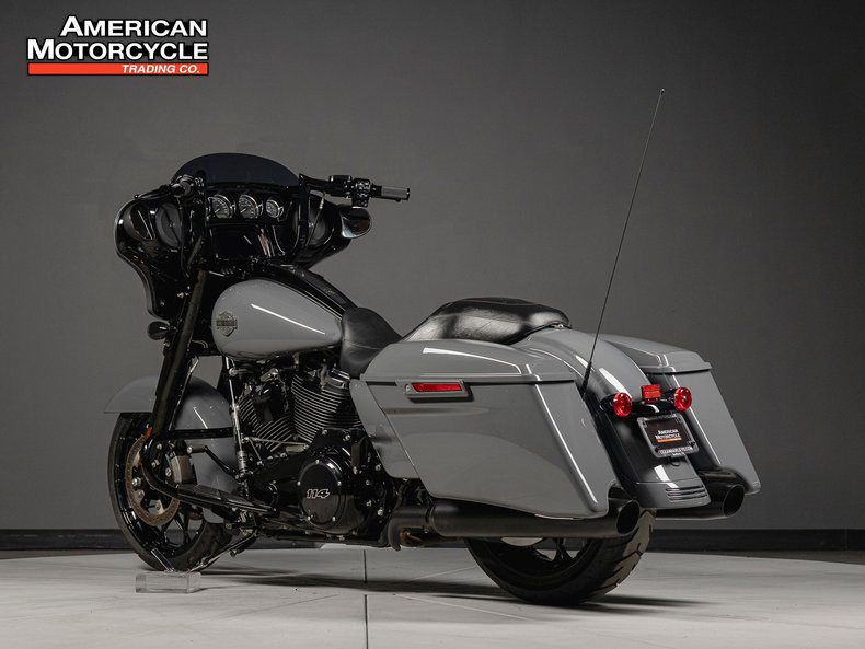 Street Glide® Special
