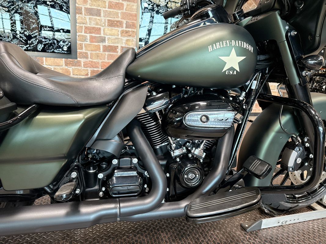Street Glide® Special