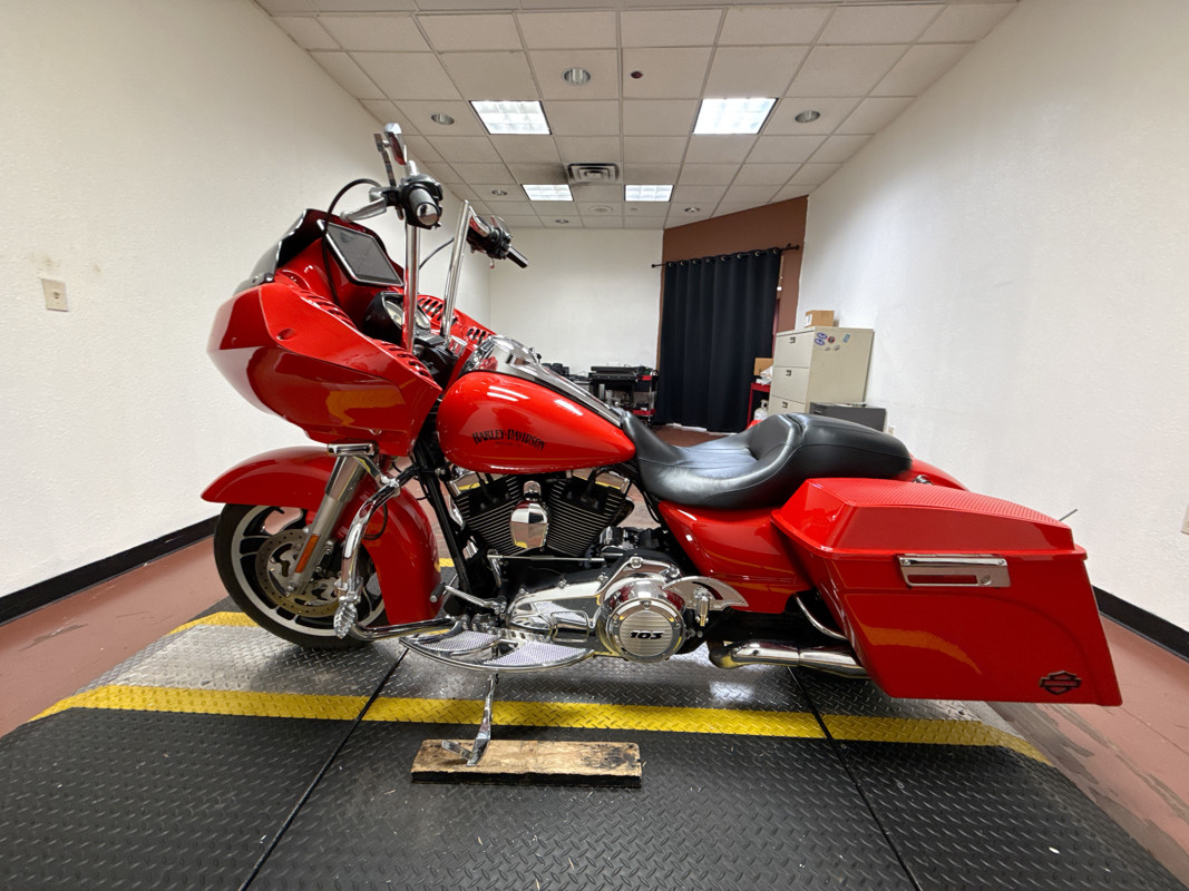 Road Glide® Custom