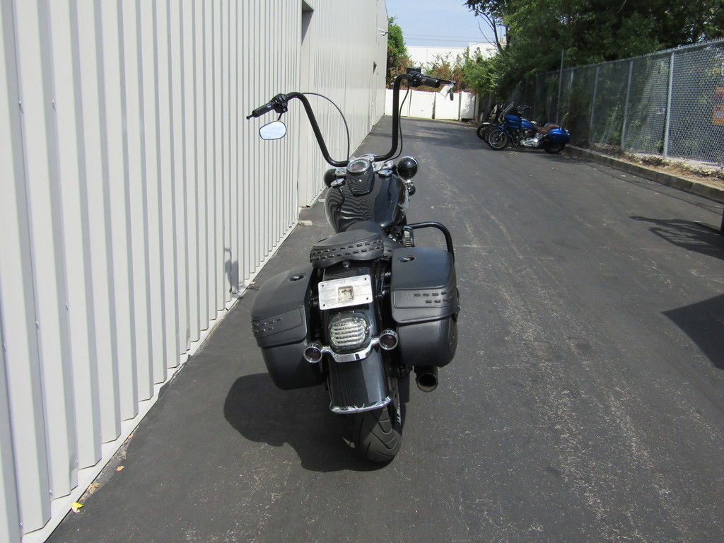 Softail® Heritage Classic 114