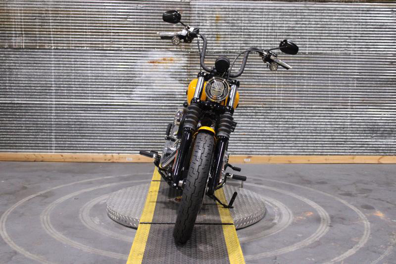 Street Bob®