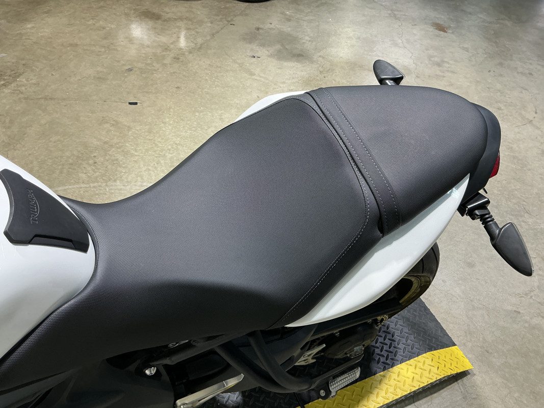 Speed Triple