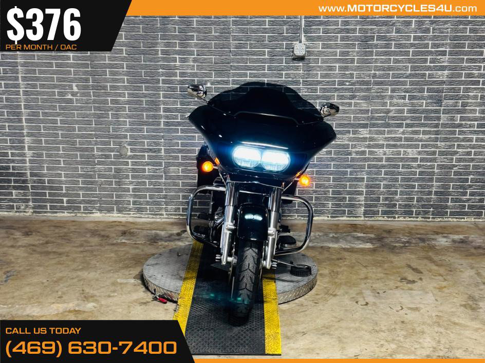 Road Glide®