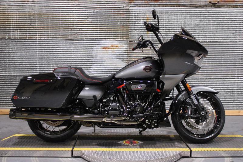 CVO® Road Glide®