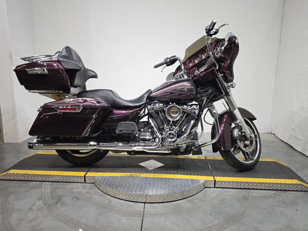 Street Glide® Special