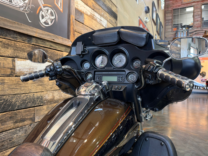 Tri Glide® Ultra Classic® 110th Anniversary