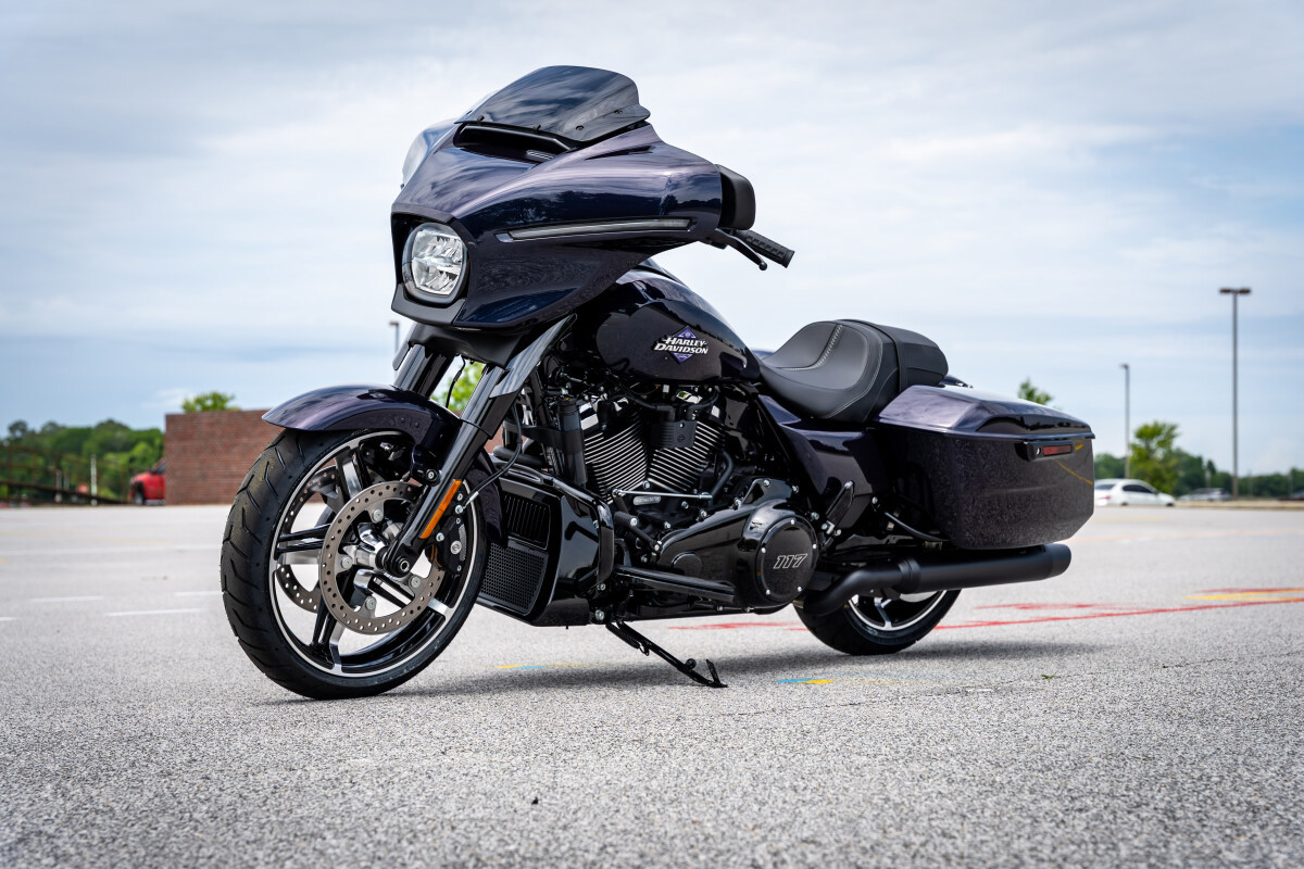 Street Glide®