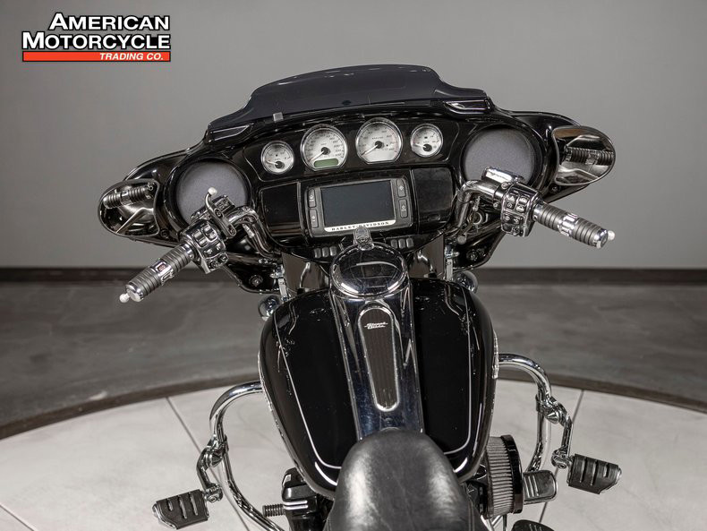 Street Glide® Special