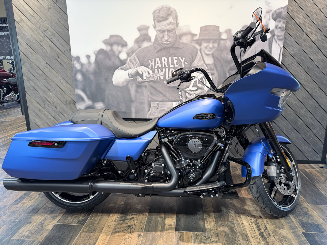 Road Glide®