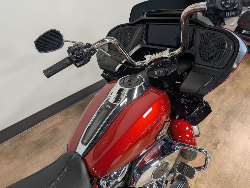 Road Glide®