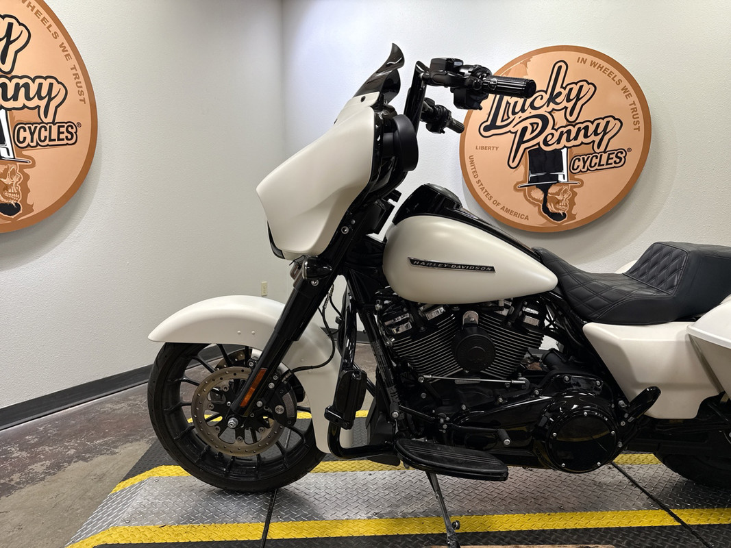 Street Glide® Special