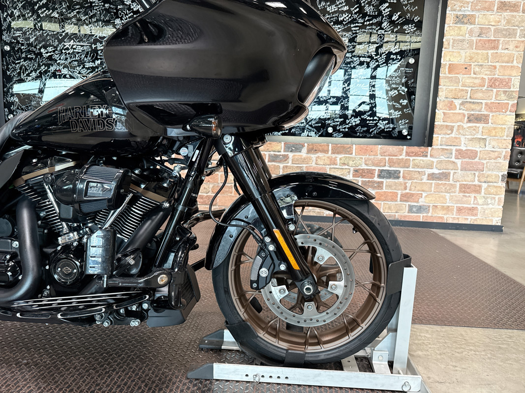 Road Glide® ST