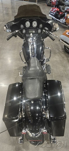 Street Glide®
