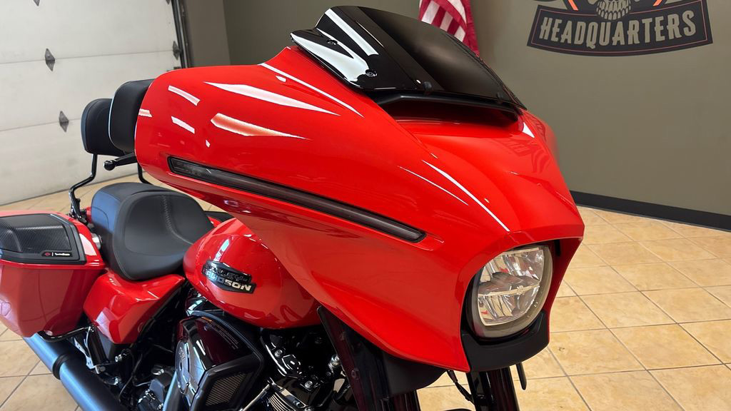 Street Glide®