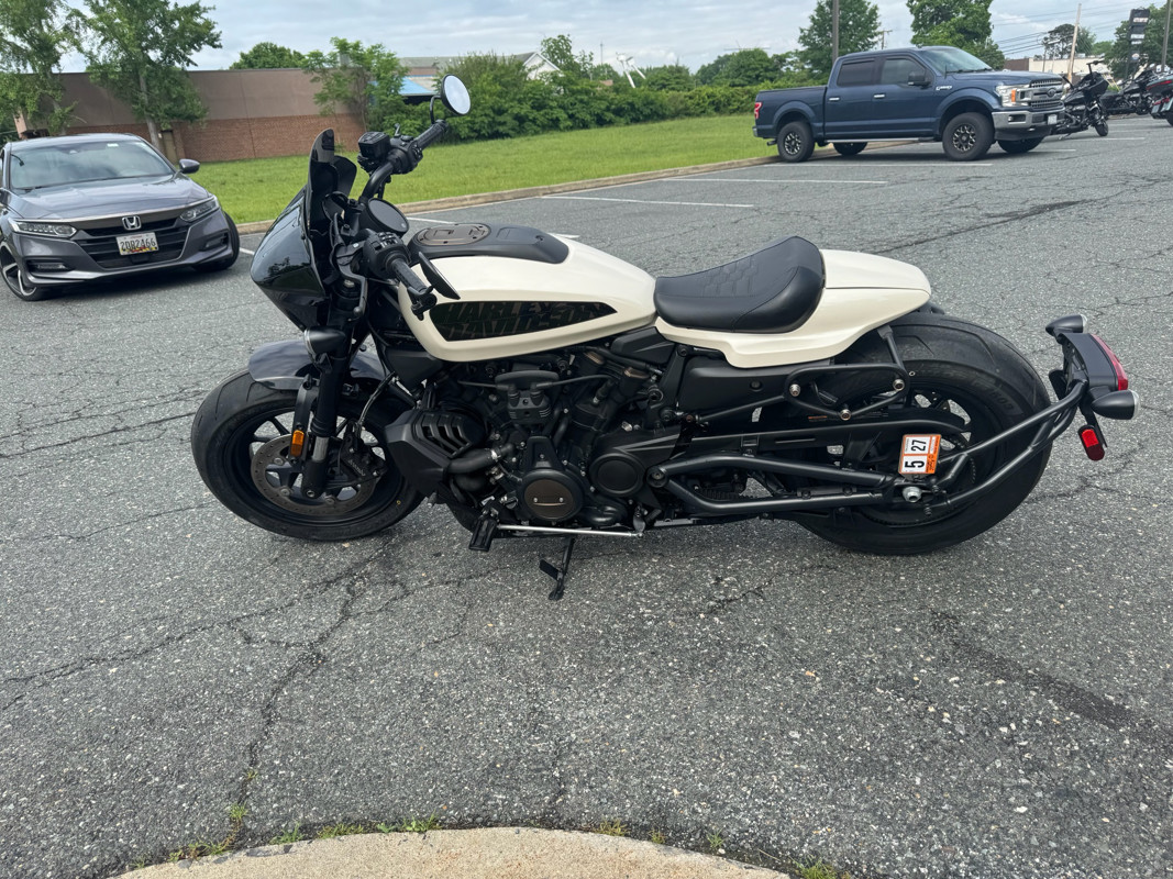 Sportster® S