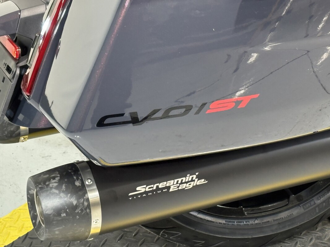 CVO® Street Glide® ST