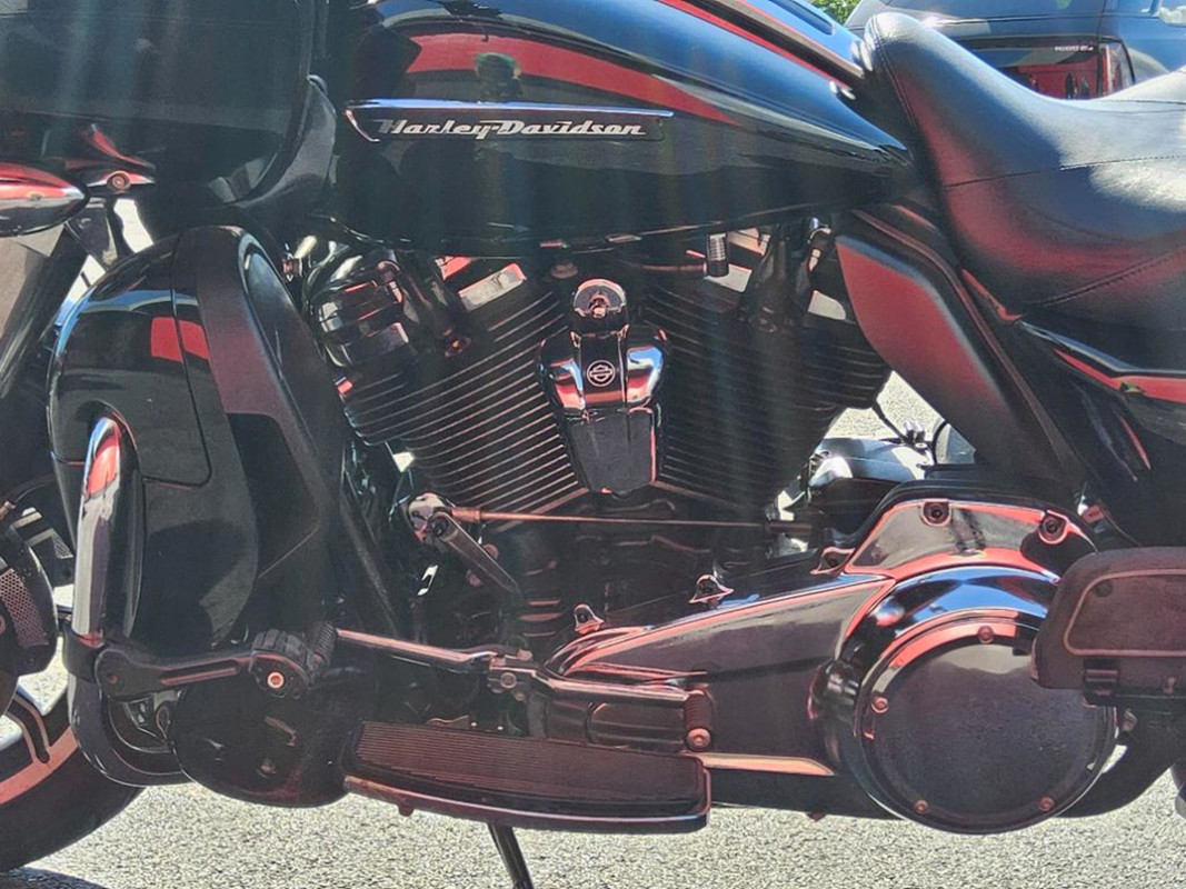 Road Glide® Ultra