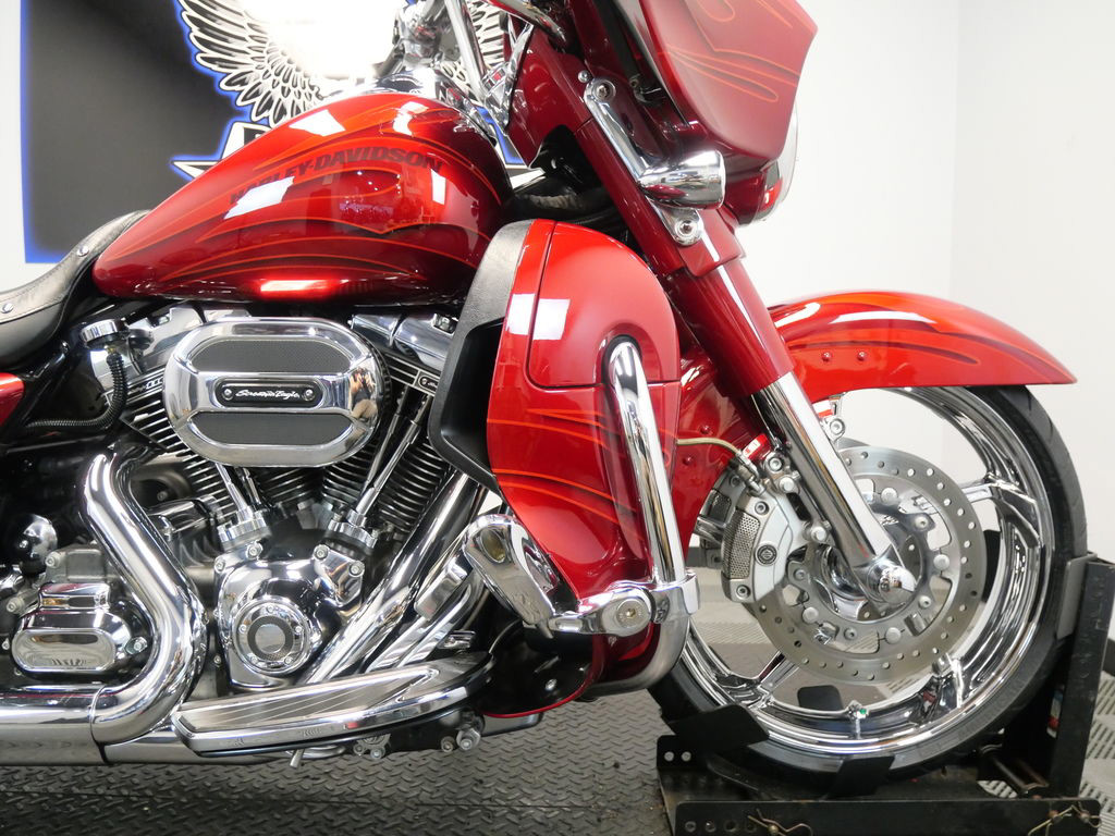 CVO® Street Glide®