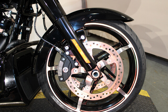 Road Glide®