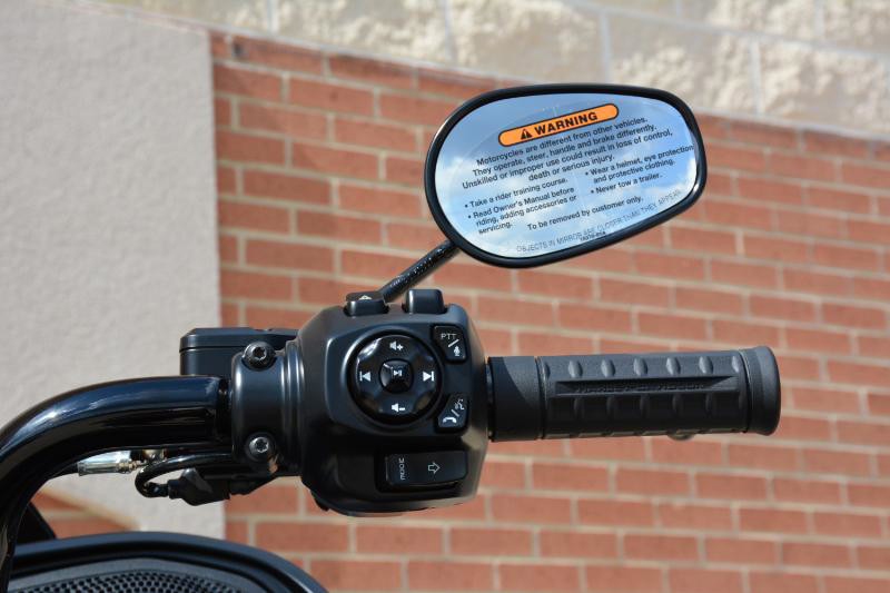 Road Glide®