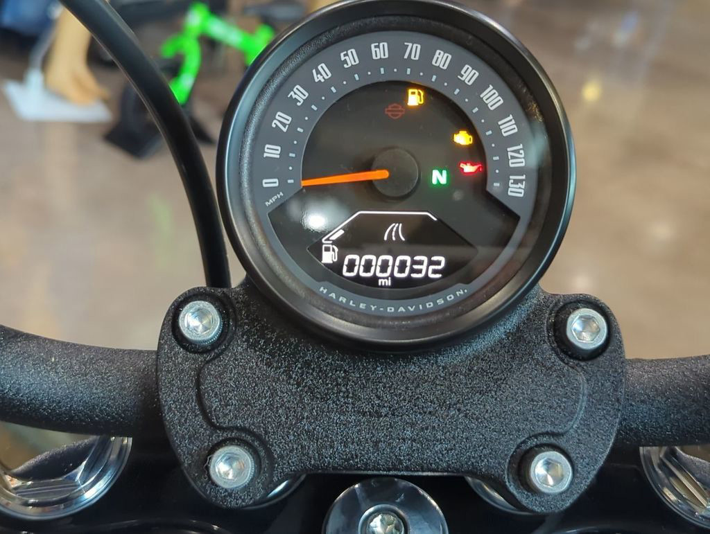 Street Bob®