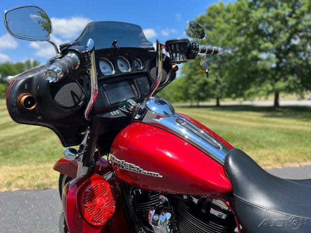 Street Glide®