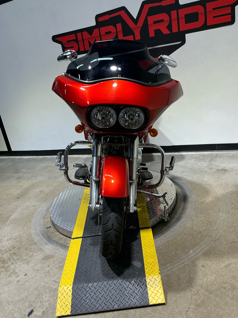 Road Glide® Custom