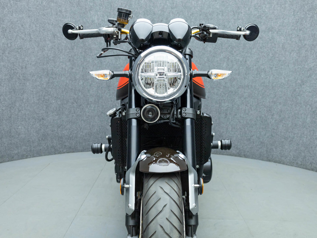 Z900RS
