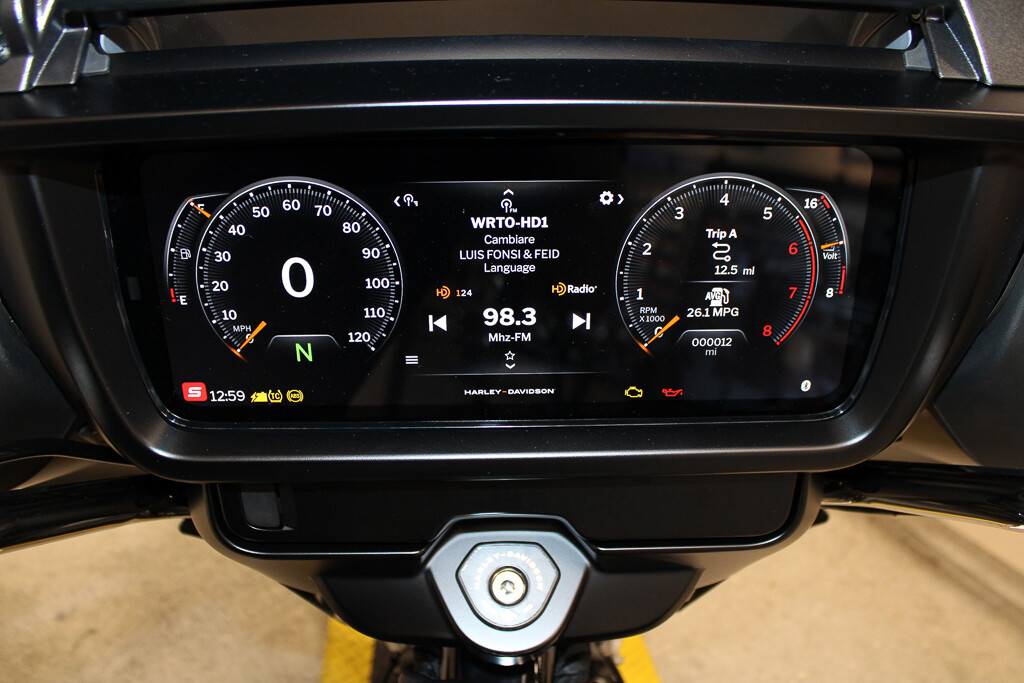 Street Glide®