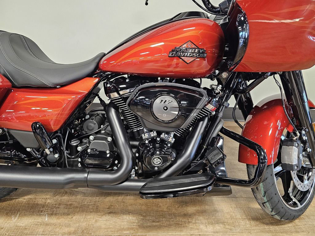 Road Glide®