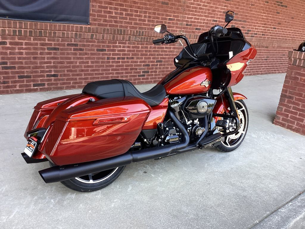 Road Glide®