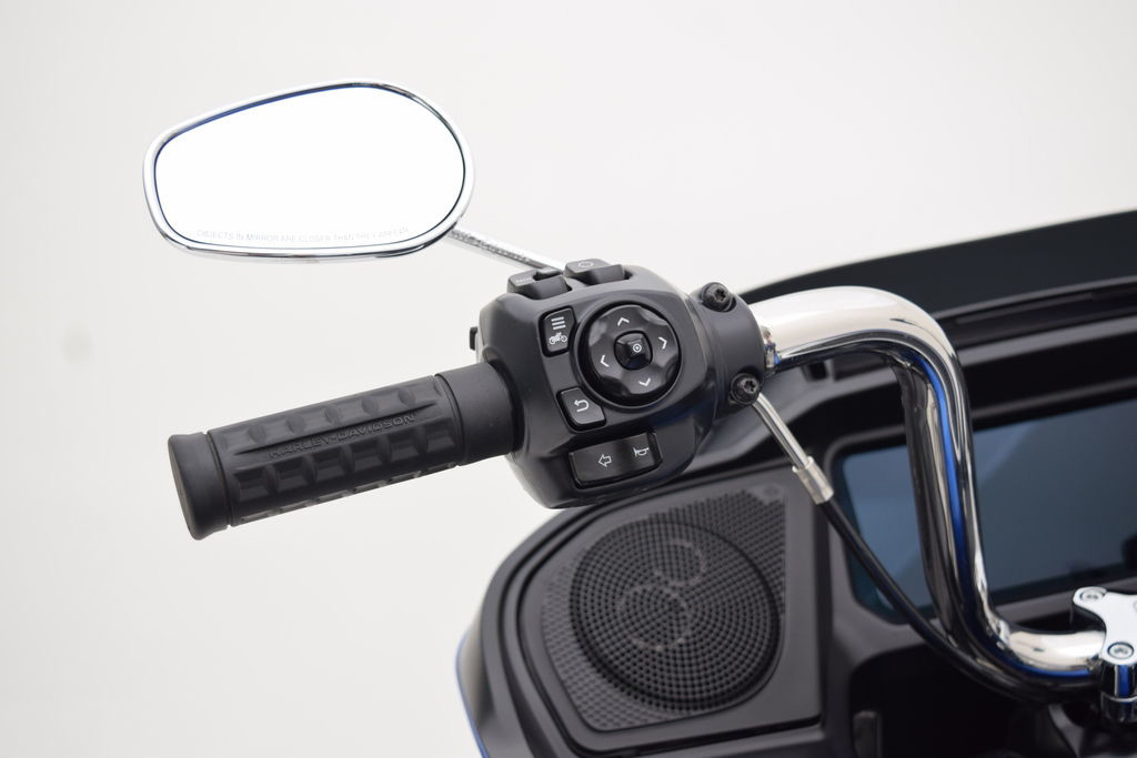 Road Glide®