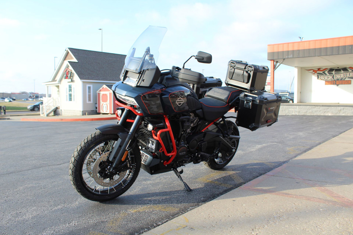 Sportster® S