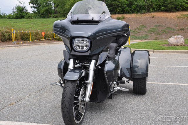 Street Glide® 3 Limited