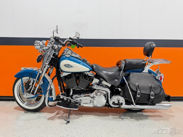 Springer® Softail®