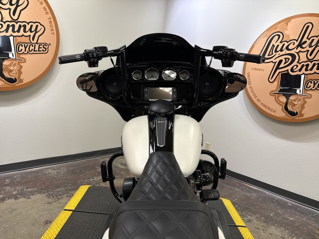 Street Glide® Special