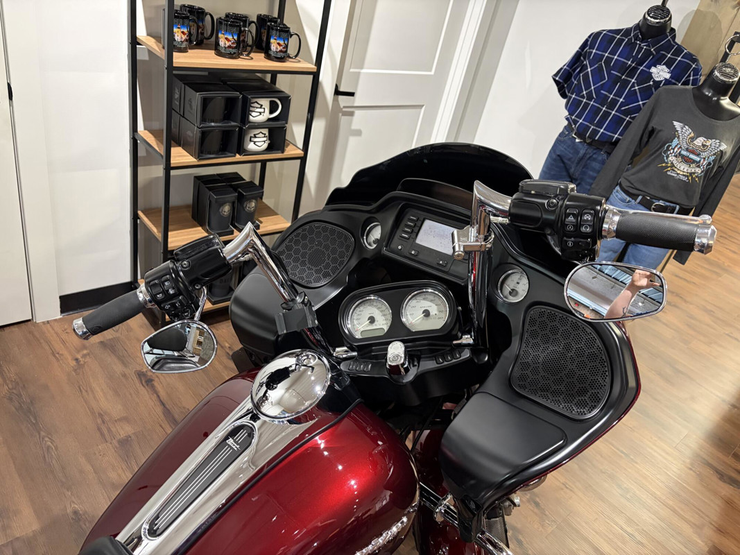 Road Glide®
