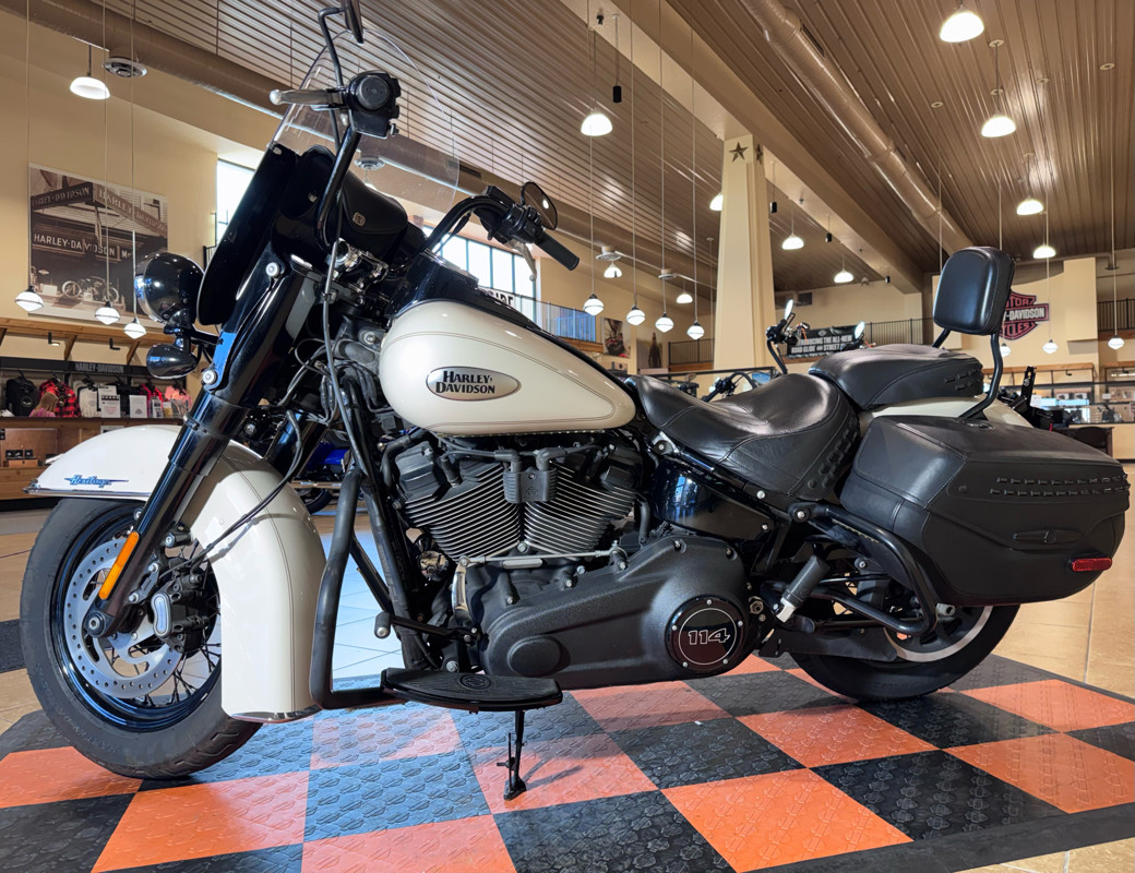 Heritage Classic 114