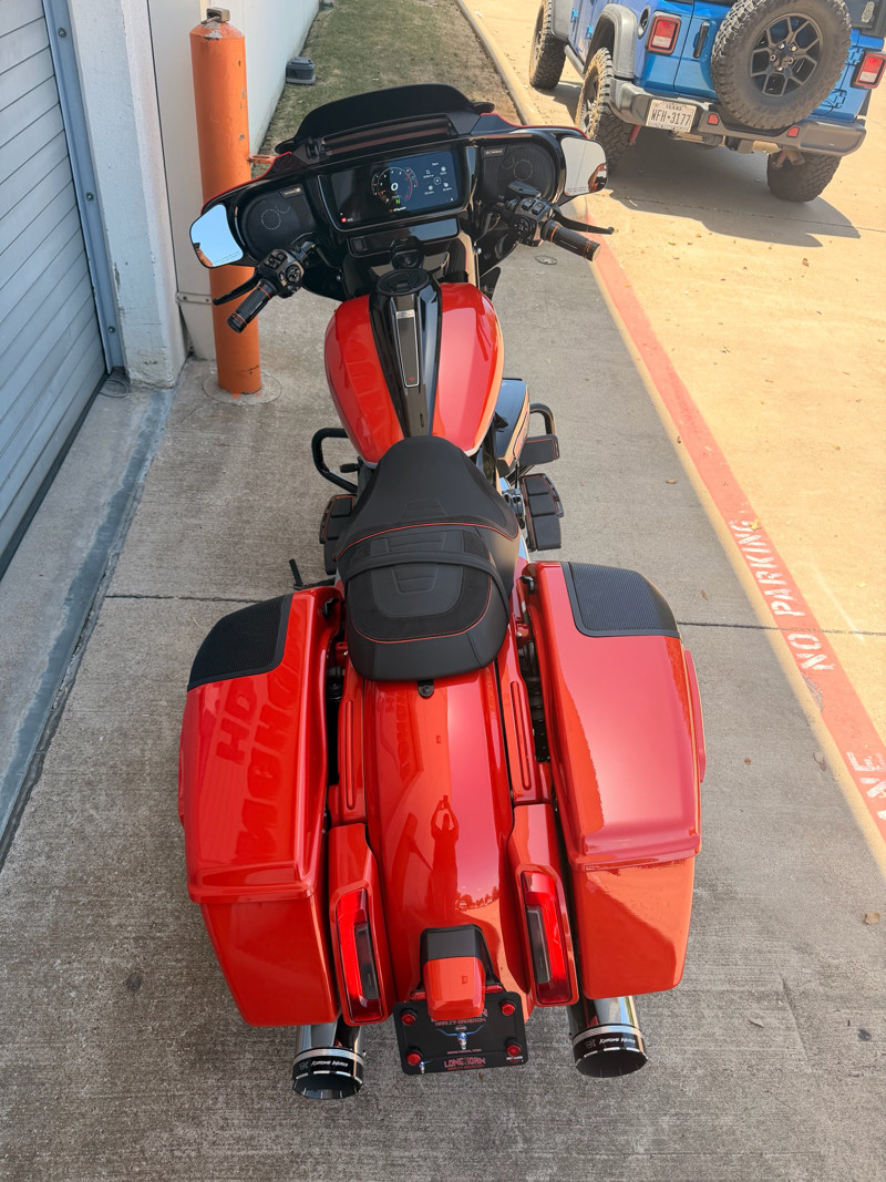 CVO® Street Glide®