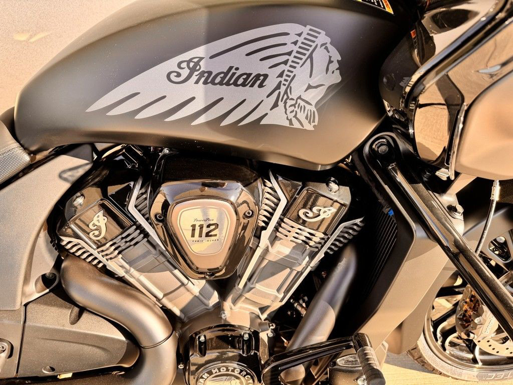 Challenger Dark Horse 112