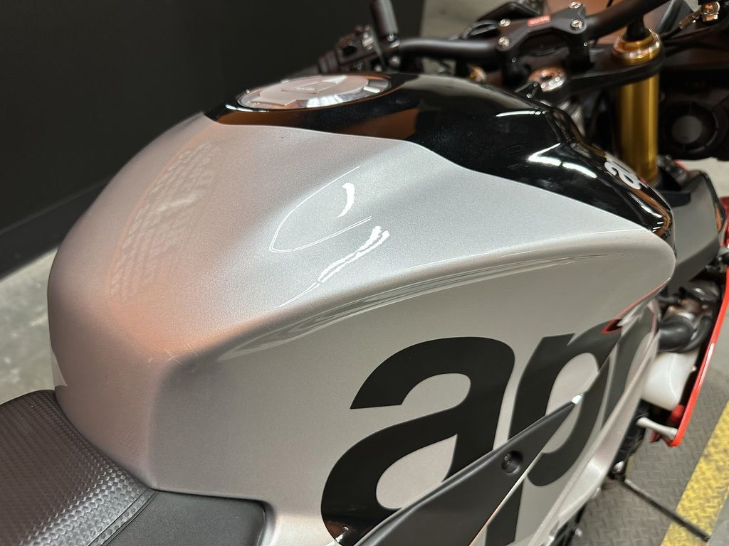 Tuono V4 1100 Factory