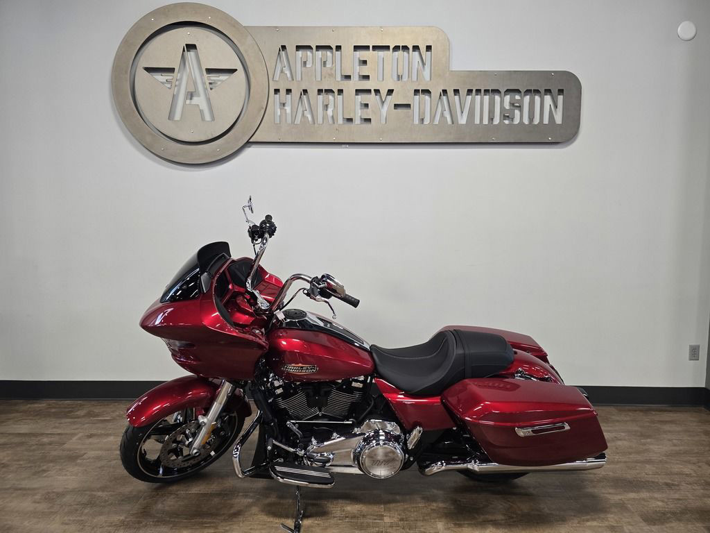 Road Glide®