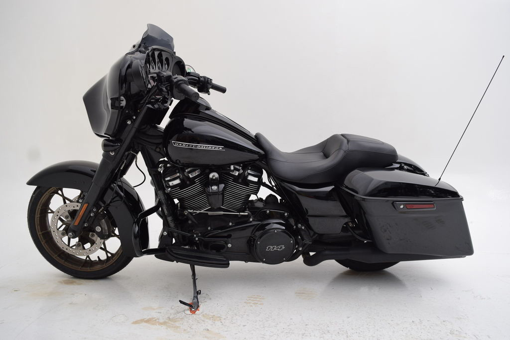 Street Glide® Special